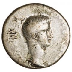 Drachm - Caligula IMPERATOR PONT MAX AVG TR POT, Caesarea in Cappadocia