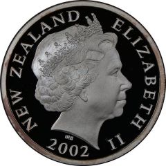 5 Dollars - Elizabeth II 4th Portrait - Hector`s Dolphin, Silver Proof