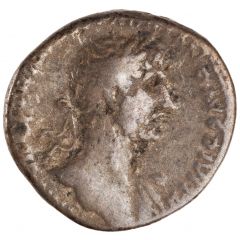 Denarius - Hadrian PARTH F DIVI NER NEP P M TR P COS IVSTITIA, Justitia