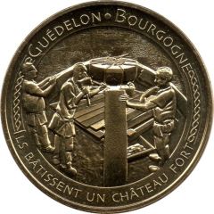 Jeton touristique - Monnaie de Paris - Treigny - Le château de Guédelo pose d`une clé de voûte