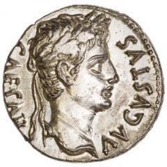 Denarius - Augustus DIVVS IVLIVS