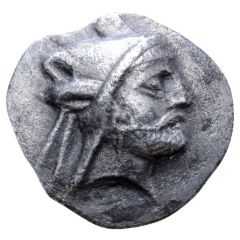 Hemidrachm - Bagadates I Second reign, temple reverse