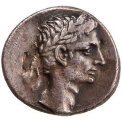 Denarius - Augustus L MESCINIVS RVFVS. S P Q R V PR RE CAES., Mars