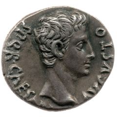 Denarius - Augustus VOT P SVSC PRO SAL ET RED I O M SACR, Mars