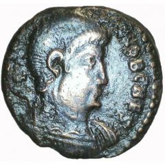 Maiorina - Decentius VICT DD NN AVG ET CAES, Rome