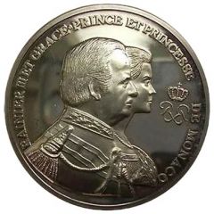 Médaille Rainier III et Grace