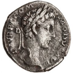 Denarius - Commodus TR P IIII IMP III COS II P P, Victory