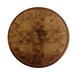 1 Escudo Replica