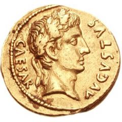 Aureus - Augustus P PETRON TVRPILIAN IIIVIR