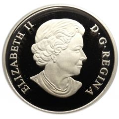 25 Dollars - Elizabeth II Grandmother Moon Mask