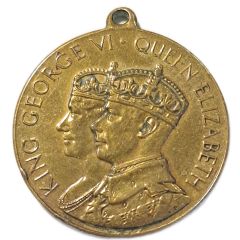 Medal - George VI and Elizabeth Daily Dispatch Birthday Club, gilt bronze