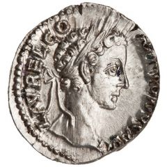 Denarius - Commodus TR P IIII IMP III COS II P P, Victory