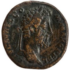 Sestertius - Commodus P M TR P XVII IMP VIII COS VII P P S C, Victory