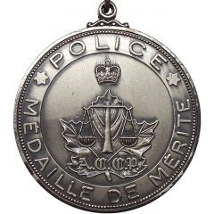 Medal of Merit - Canadian Association of Chiefs of Police French version