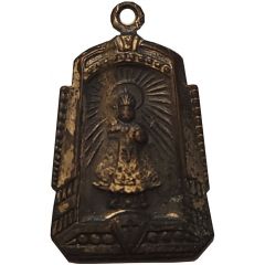 Medallion - The Miraculous Infant Jesus of Prague