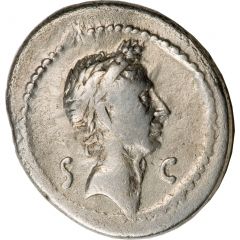Denarius - Julius Caesar S•C / TI•SEMPRONIVS GRACCVS Q•DESIG