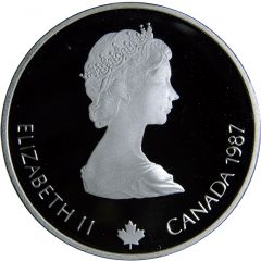 20 Dollars - Elizabeth II Ice Skating
