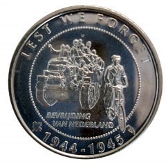 Token - 75 years of liberation by Canada