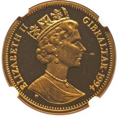 1 Royal - Elizabeth II Pekingese Dog, Gold Issue