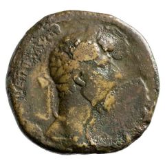 Sestertius - Lucius Verus and Sohaemus of Armenia REX ARMENIIS DATVS IMP II TR P IIII COS II S C