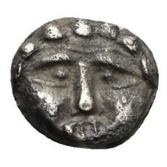 Trihemiobol