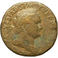Sestertius - Titus S C, Victory