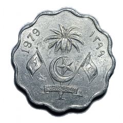10 Laari
