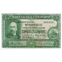 5 Escudos