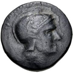 Trichalkon