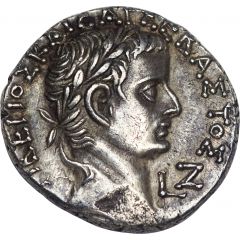 Tetradrachm - Tiberius ΘEOΣ ΣEBAΣTOΣ