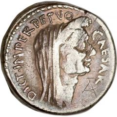 Denarius - Julius Caesar CAESAR DICT•PERPETVO / C•MARIDIANVS