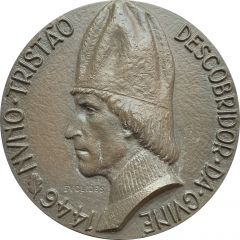 Medal - 5th century of discovery of Guinea